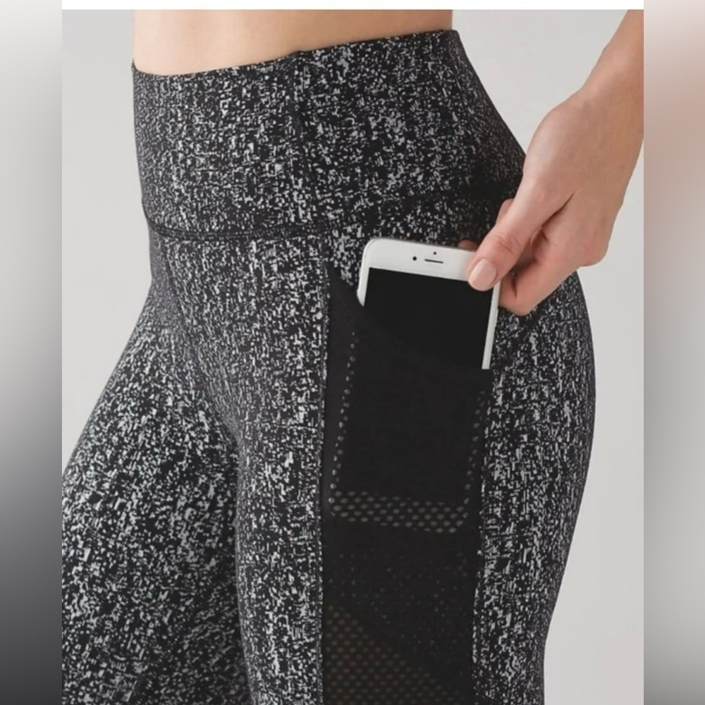 Lululemon Luon Suited Jacquard Black White Fit Physique Hi-Rise Tights - Picture 2 of 6